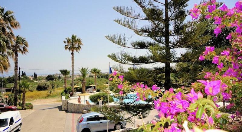 Ampavris Family Apartments Kos Town Ngoại thất bức ảnh